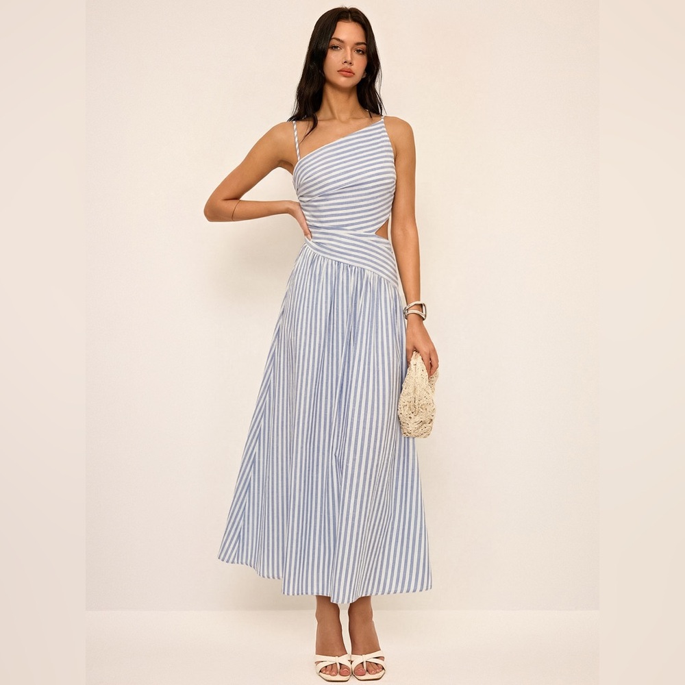 Commense Striped Cut-Out 
Maxi Dress